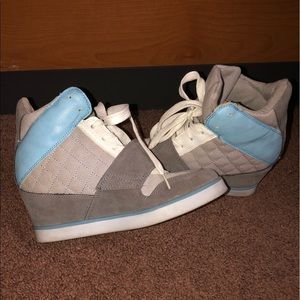 Sneaker Wedges